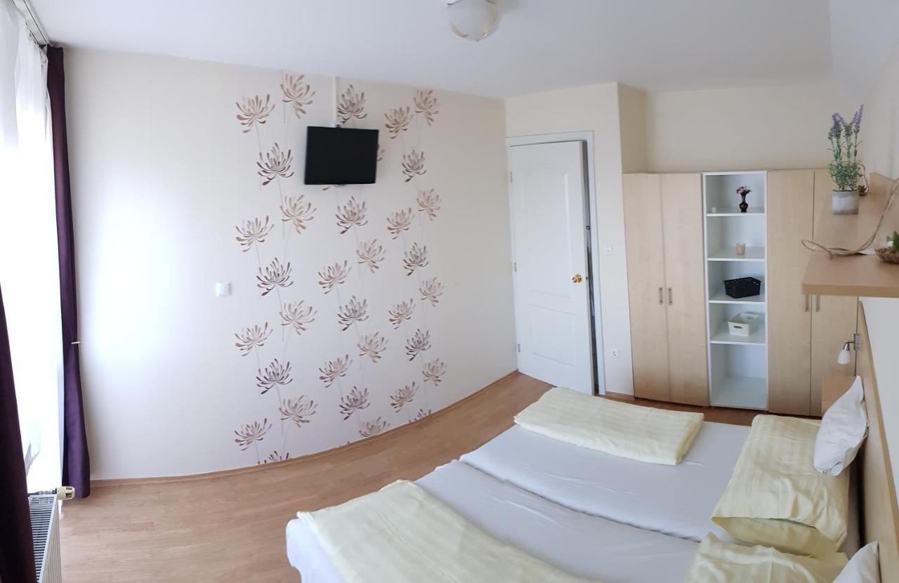 Szaloky Apartmanhaz Gyenesdiás Exterior foto