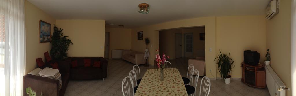 Szaloky Apartmanhaz Gyenesdiás Exterior foto