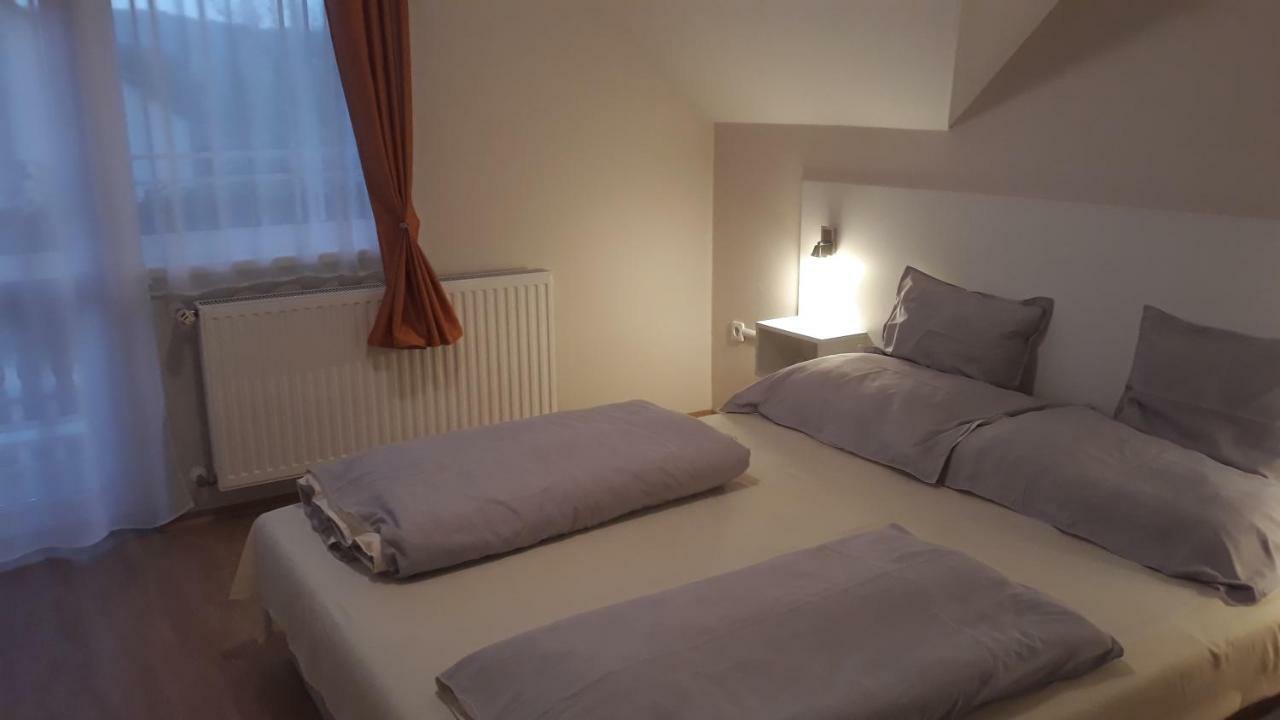 Szaloky Apartmanhaz Gyenesdiás Exterior foto