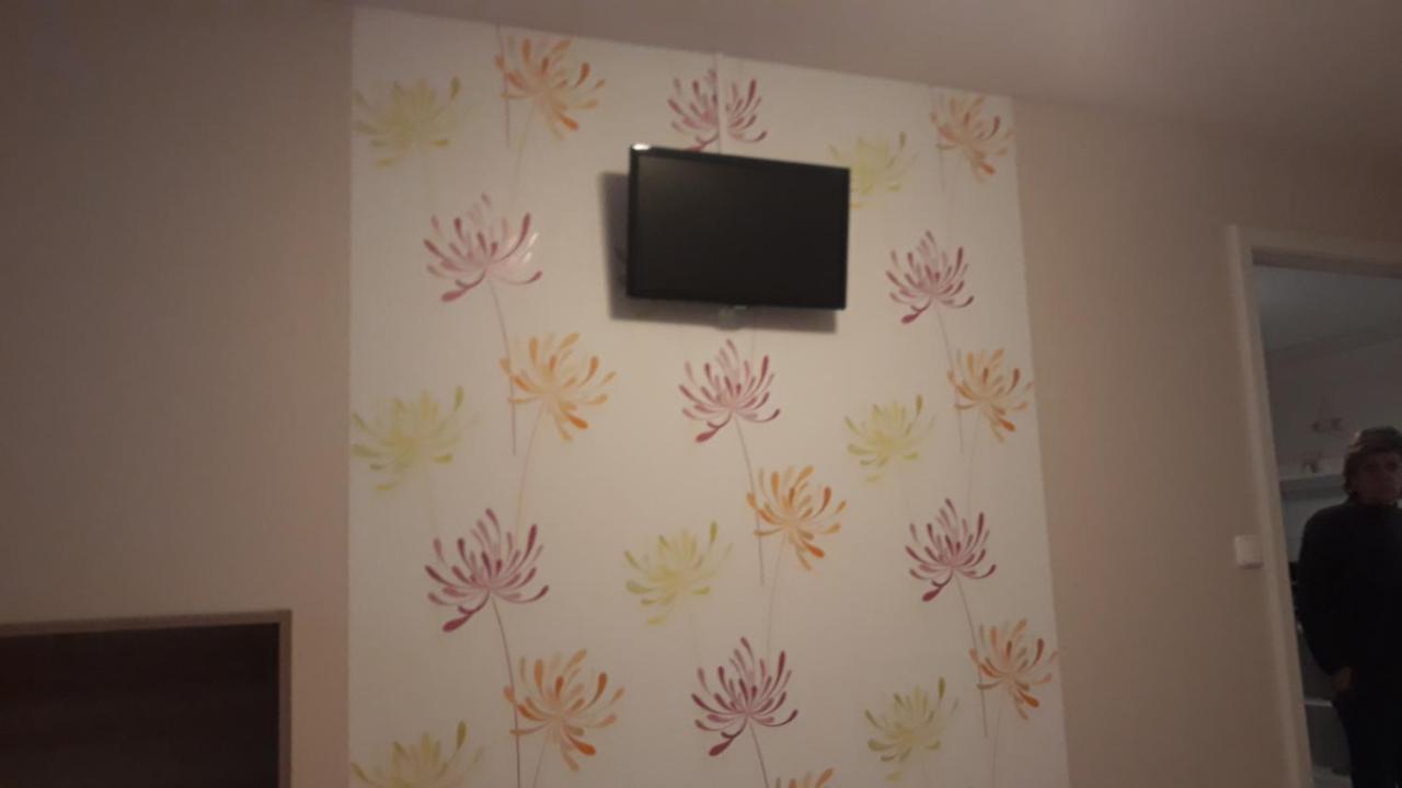 Szaloky Apartmanhaz Gyenesdiás Exterior foto